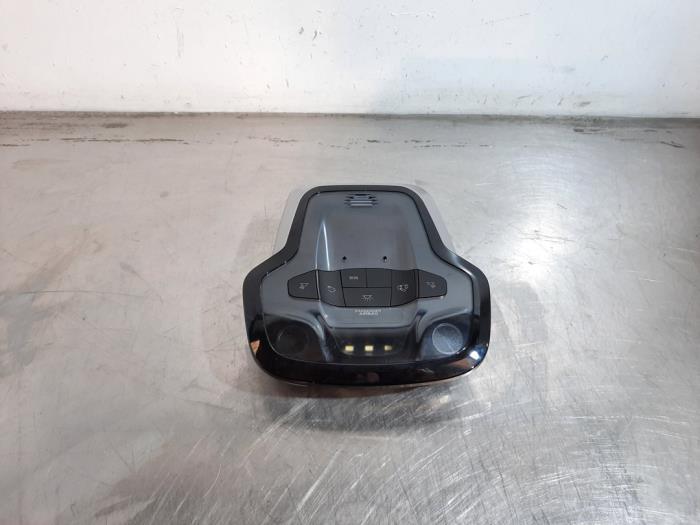 Eclairage intérieur avant Alfa Romeo Giulia