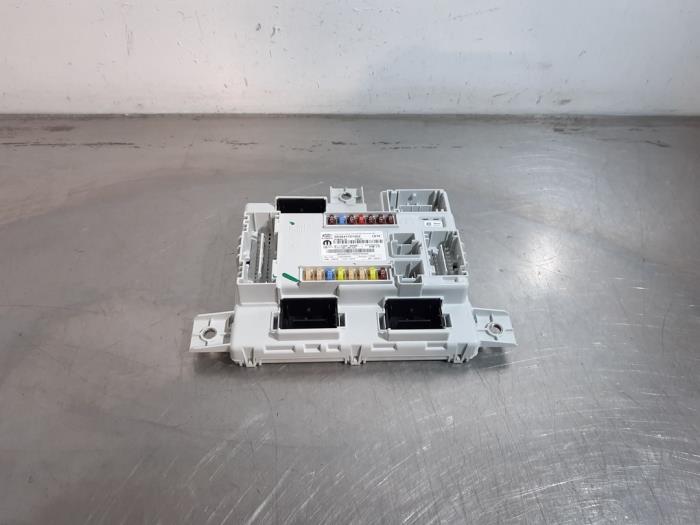 Boîte à fusibles Alfa Romeo Giulia