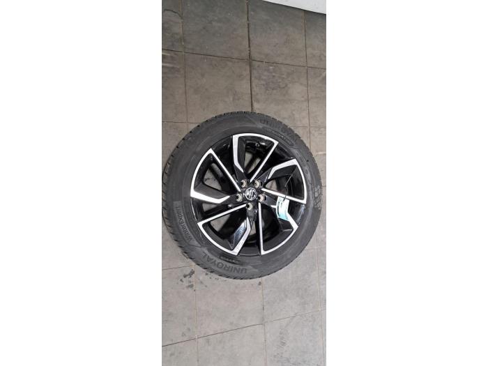 Jante + pneumatique MG ZS