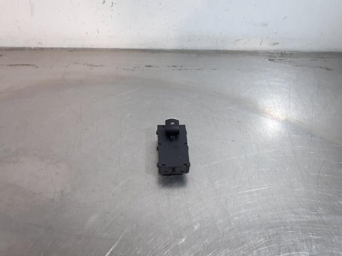 Commutateur vitre électrique Alfa Romeo Giulia