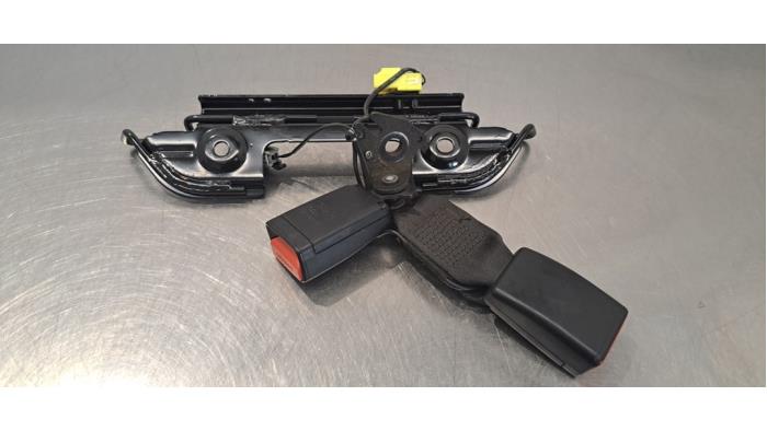 Insertion ceinture de sécurité arrière droite Jaguar XF