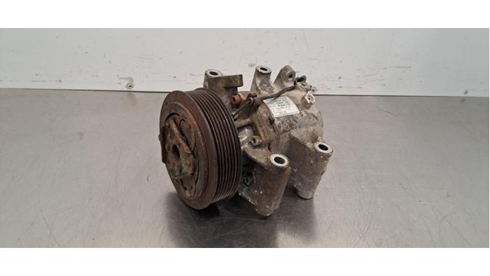 Pompe clim Isuzu D-MAX