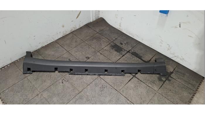 Marche-pied (list de couverture) droite Ford Ecosport