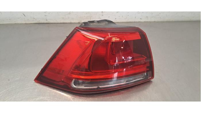 Feu arrière gauche Volkswagen Golf