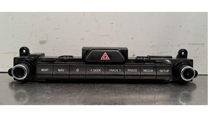 Panneau commande radio Kia Sportage