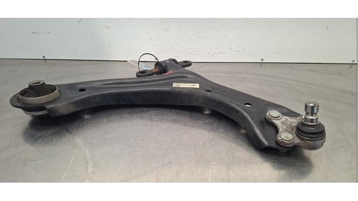 Bras de suspension avant droit Hyundai Tucson