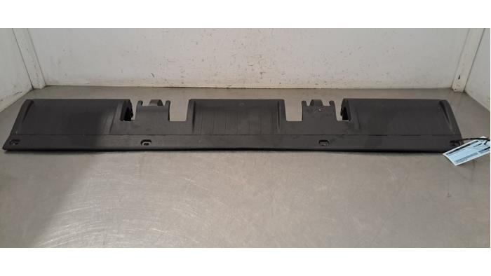 Plaque sol coffre Citroen Berlingo