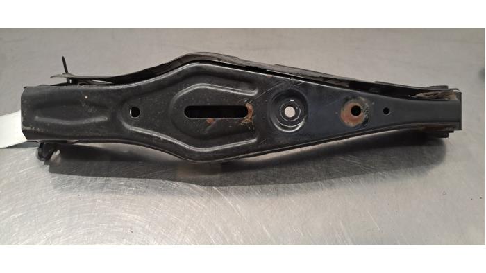 Bras de suspension arrière droit Kia Sportage