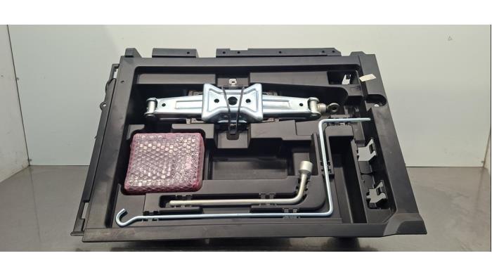 Ensemble cric Lexus RX 450H