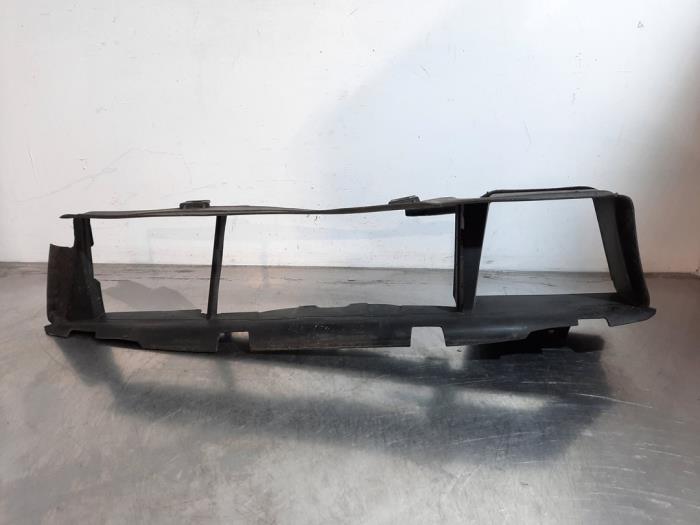 Guidage d'air Ford Transit Connect