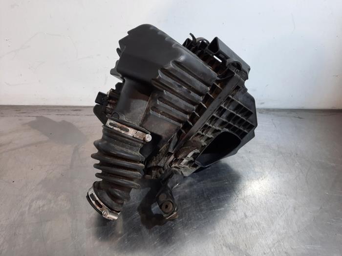 Boîtier filtre à air Ford Transit Connect