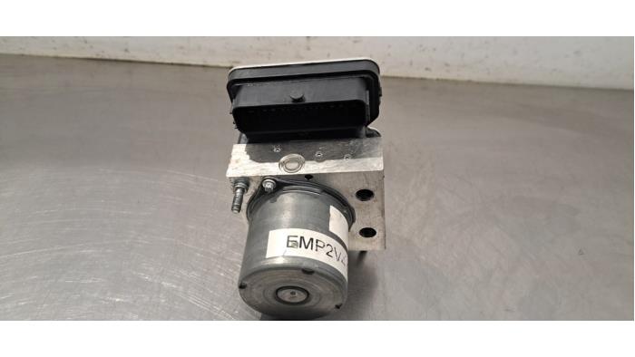 Pompe ABS Peugeot 3008