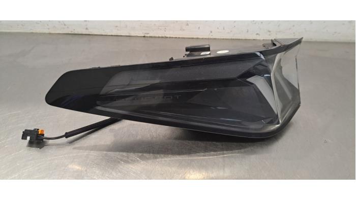 Feu arrière gauche Peugeot 3008