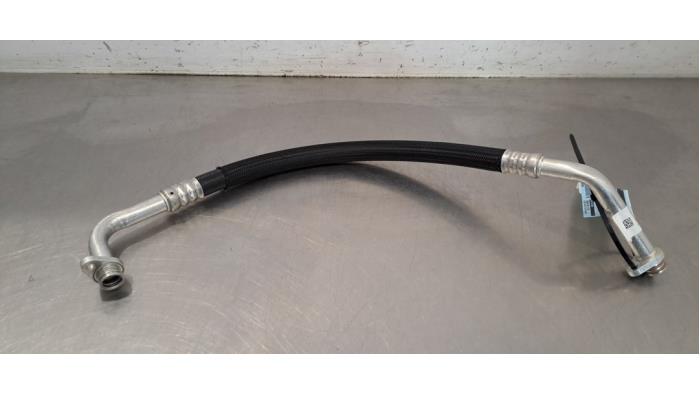 Tuyau clim Peugeot 3008