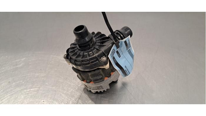 Pompe à eau supplémentaire Mercedes EQB