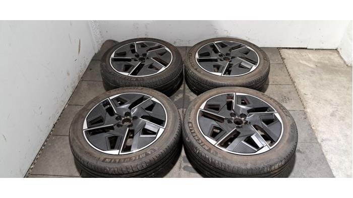 Kit jantes + pneumatiques Peugeot 408