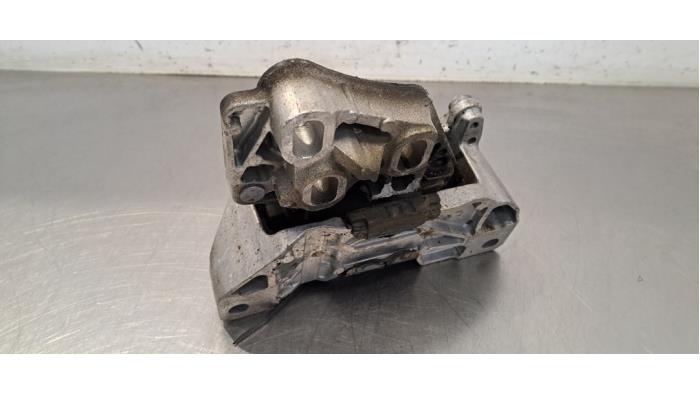 Support moteur Mercedes EQB