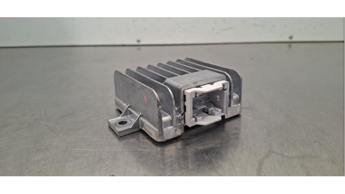 Amplificateur radio Mercedes EQB