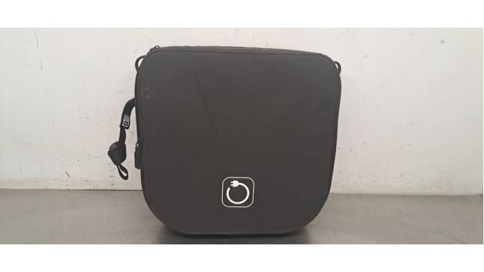 Câble de recharge électrique Mercedes EQB