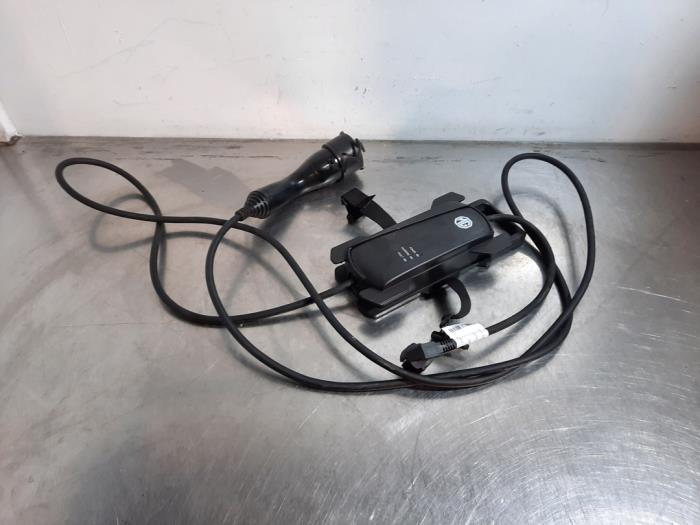 Chargeur de batterie divers MG MG4