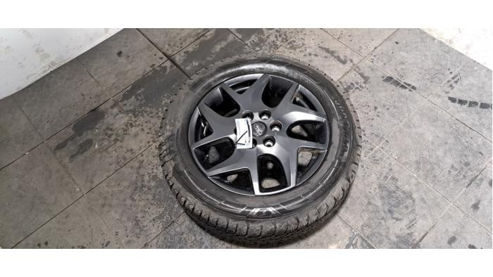 Jante + pneu d'hiver Ford Transit Custom