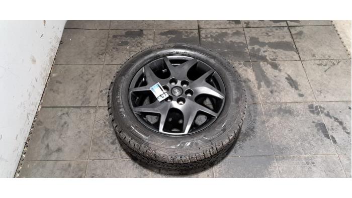 Jante + pneu d'hiver Ford Transit Custom