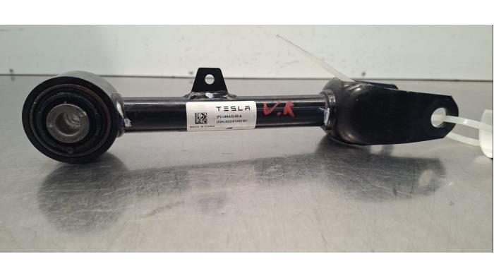 Bras de suspension arrière droit Tesla Model Y