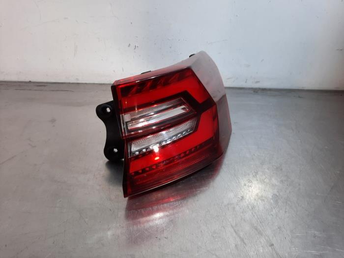 Feu arrière droit Skoda Kodiaq