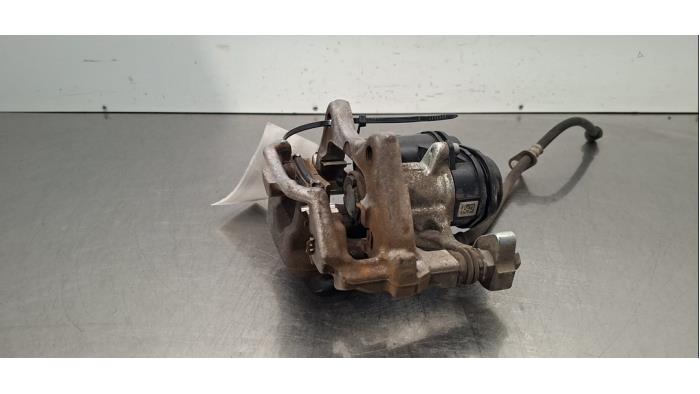 Etrier de frein (pince) arrière droit Toyota Corolla