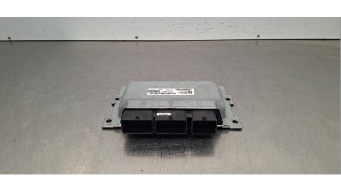 Ordinateur gestion moteur Ford Transit Custom