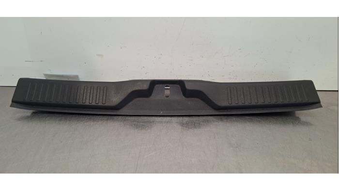 Couverture capteur serrure arrière Citroen C3