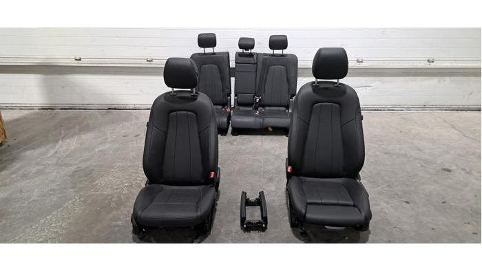 Kit revêtement (complet) Mercedes EQB