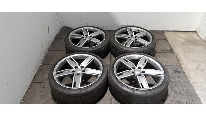 Kit jantes + pneumatiques Audi S3