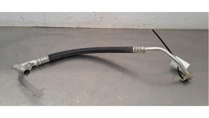 Tuyau clim Fiat Doblo