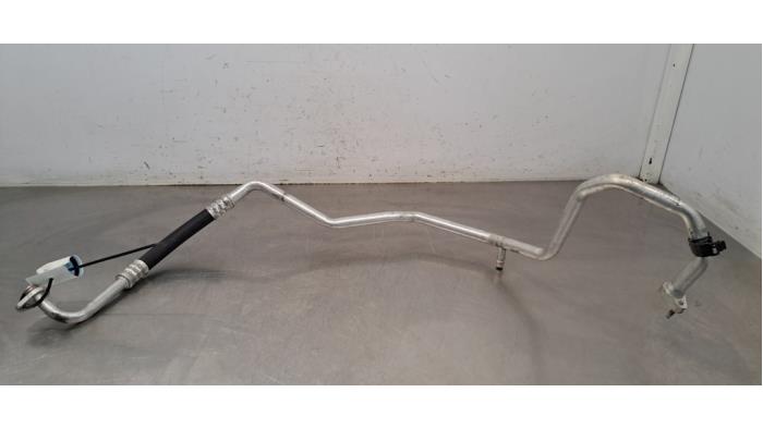 Tuyau clim Peugeot Expert