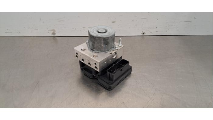 Pompe ABS Nissan Micra