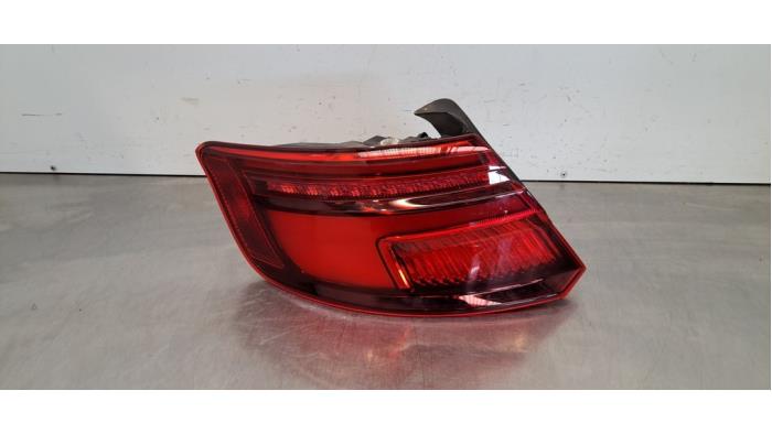 Feu arrière gauche Audi S3