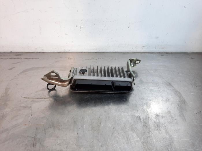 Ordinateur gestion moteur Toyota Auris