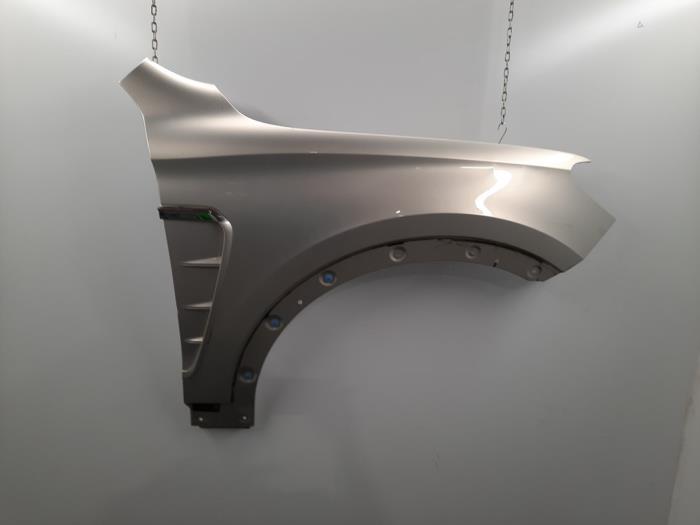 Aile avant droite MG Marvel R