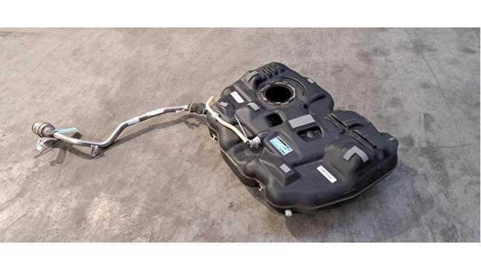 Réservoir de carburant Mercedes GLB-Klasse