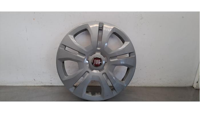 Enjoliveur Fiat Talento