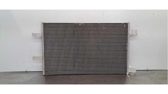 Condensateur clim Renault Kangoo