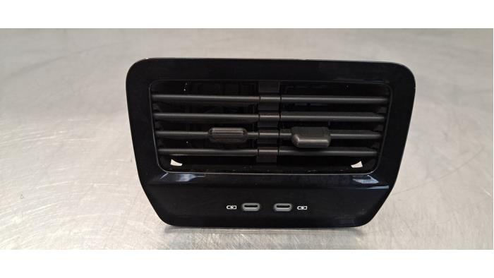 Grille aération tableau de bord Volkswagen ID.4