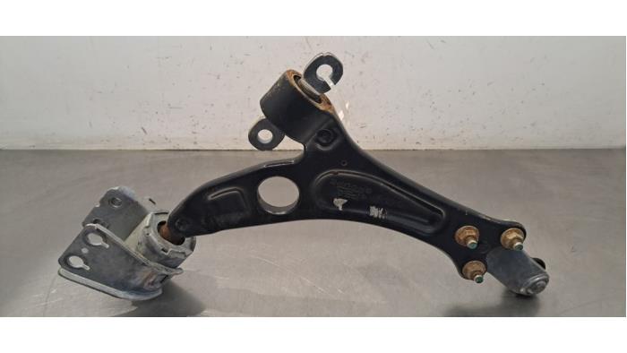 Bras de suspension avant gauche Peugeot 3008