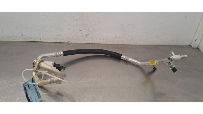 Tuyau clim Peugeot 3008