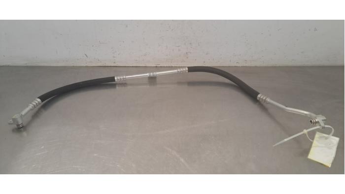 Tuyau clim Peugeot 3008