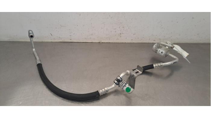 Tuyau clim Peugeot 3008