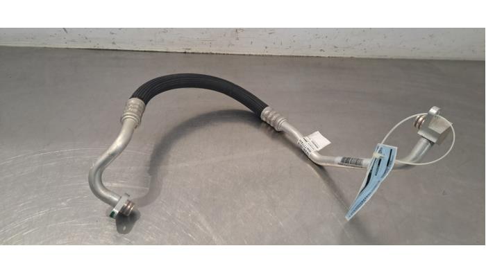 Tuyau clim Peugeot 3008