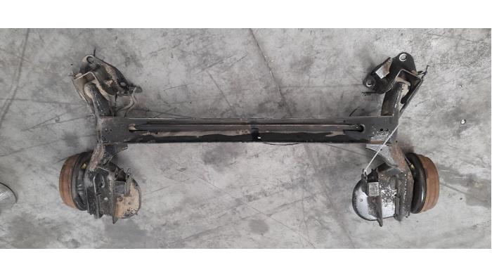 Arbre entraînement roue avant Renault Kangoo