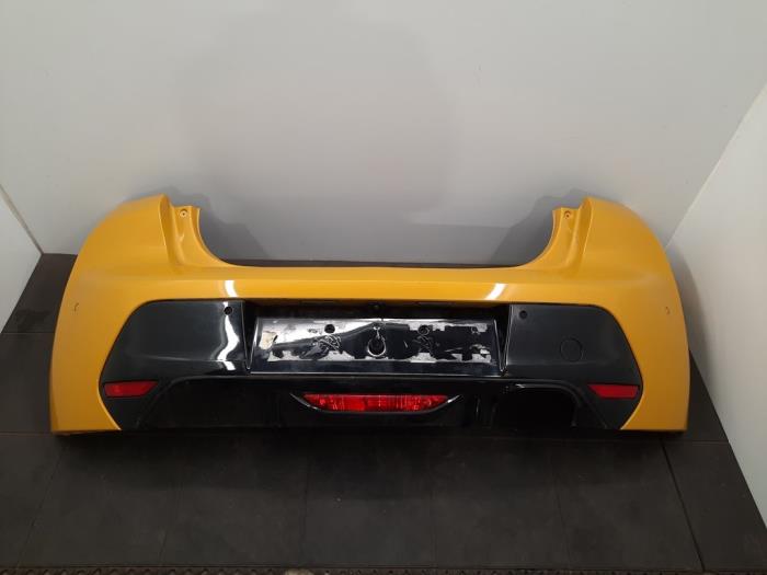 Pare-chocs arrière Peugeot 208